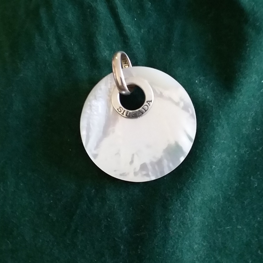 Silpada Silver & Mother of Pearl Pendant